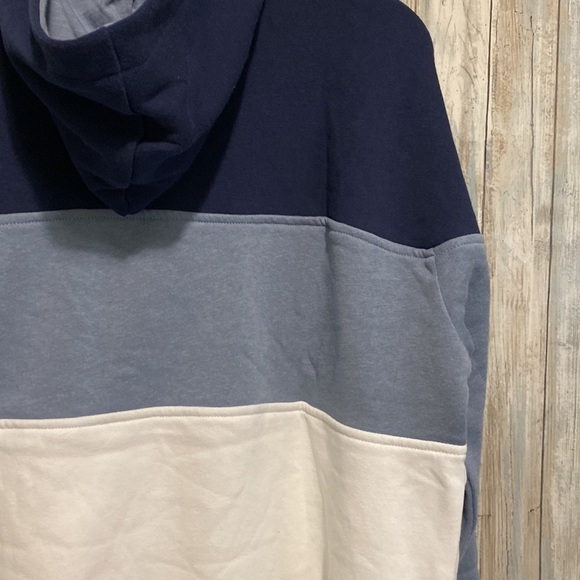 NWT American Eagle AHH-MAZINGLY soft blue and white color block sweatshirt | S - Picture 10 of 14